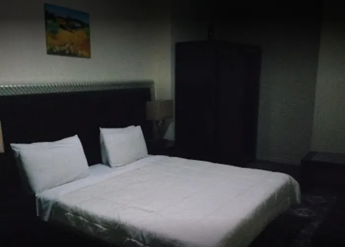 Hotel De La Vallée